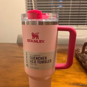 Pink Stanley Cup 40oz - Target exclusive